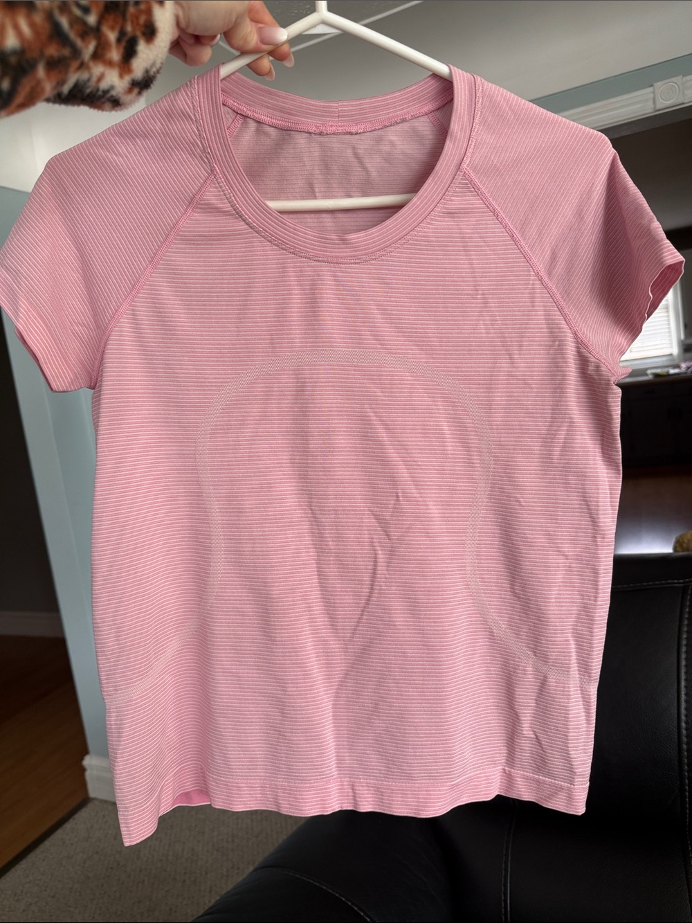 Lululemon Swiftly Tech Short-Sleeve 2.0 Waist Length Pink Pearl/Candy Cloud Size